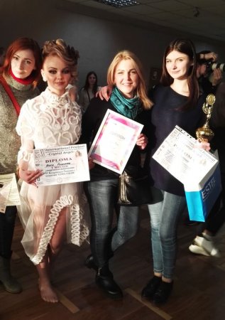 На Всеукраїнському чемпіонаті "ESTEL COLOR" учениця ЧВПУ побутового обслуговування отримала Гран-Прі