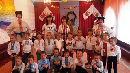 У ДНЗ №2 12.10.2017 відбувся фестиваль «Козацькому роду нема переводу»
