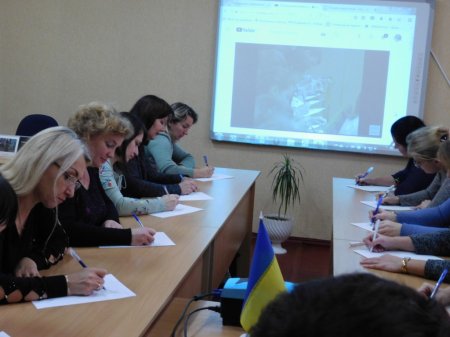Всеукраїнський диктант національної єдності та інші активності у колегіумі №11
