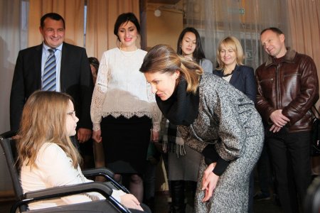 Чернігівську ЗОШ І-ІІІ ступенів №30 відвідала Марина Порошенко
