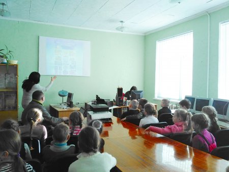 Вихованці ГПД Чернігівської ЗОШ І ступеня №25 відвідали Центр науково-технічної творчості учнівської молоді (фото-репортаж)